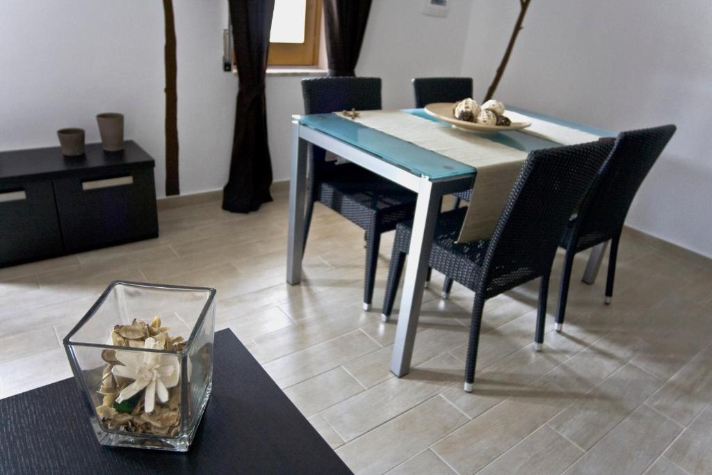 Instile Aparthotel Ascea Habitación foto